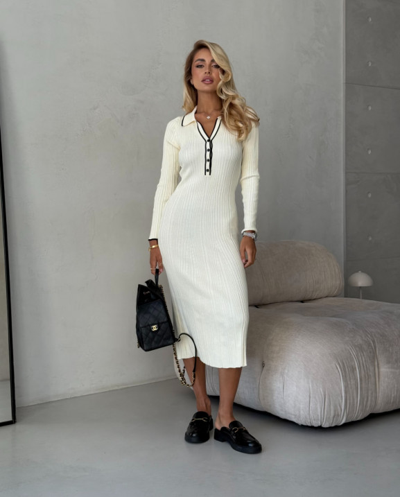 116 Сукня в’язана подовжена з ґудзиками